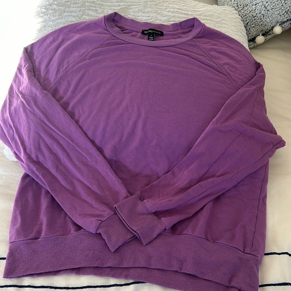 Beyond Yoga lightweight sweatshirt